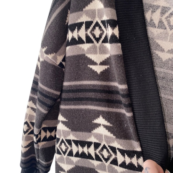 Boho style Spring Cardigan S/M - Picture 2 of 4